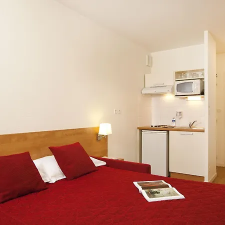 Séjours&affaires Camilla Apartahotel Rennes